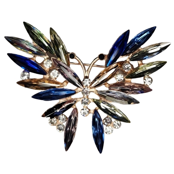 Abstract Butterfly Brooch - Picture 1 of 3